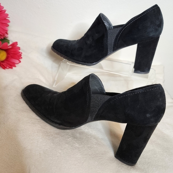 Stuart Weitzman Black Suede Leather Slip On Heels Traction Luxury Designer - Picture 6 of 14